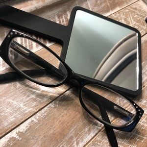 Readers ... 3.25 strength ... retro